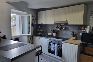 t2 à la vente -   83210  SOLLIES TOUCAS, surface 55 m2 vente t2 - UBI462358256